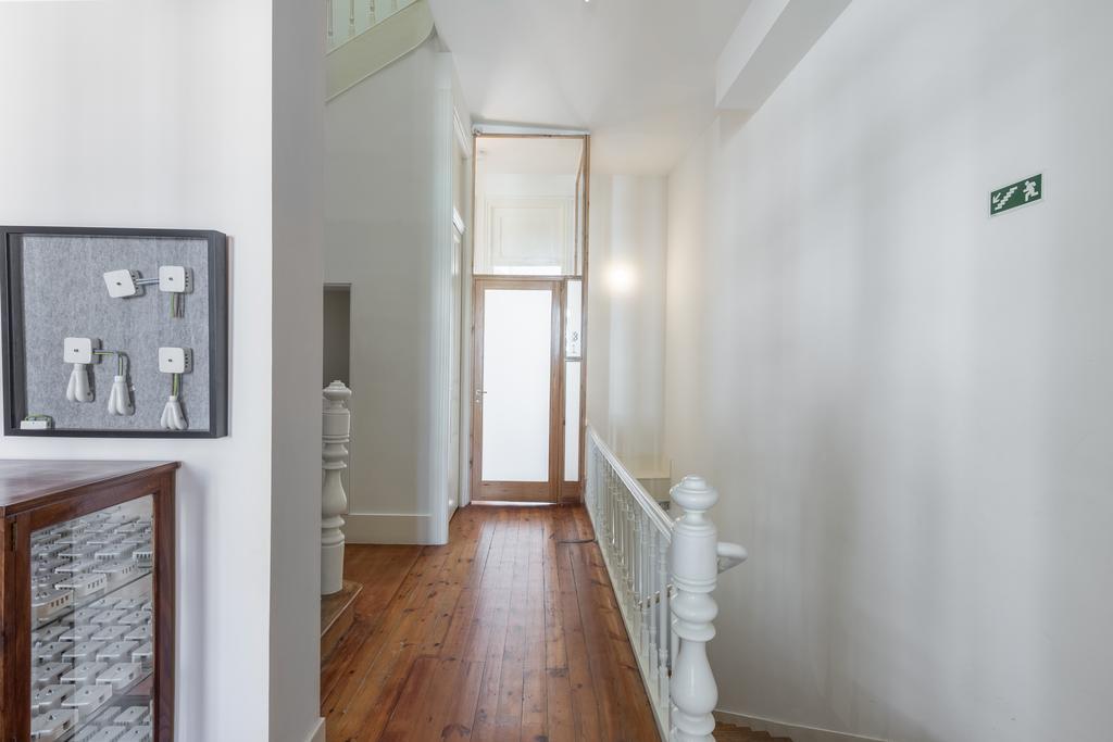 Гостьовий будинок The White Box House Порту Екстер'єр фото
